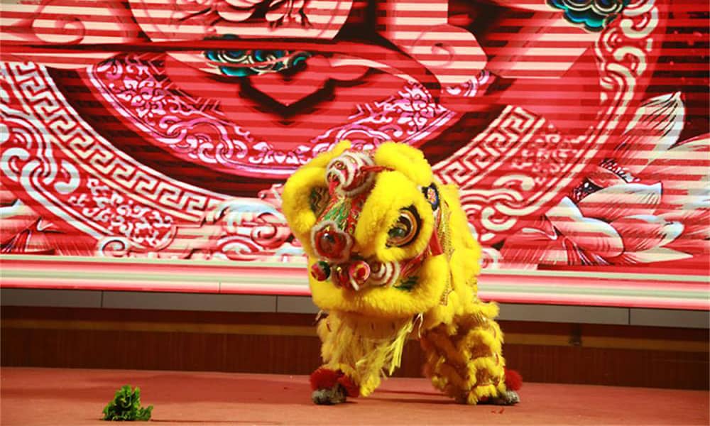 開幕節目——醒獅賀歲