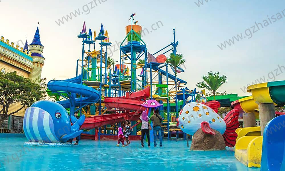 印尼AtlantislandSurabaya水上樂園水屋