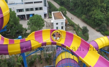 巧用水上樂園設備搭配，打造受歡迎的園子